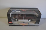 Ertl American Muscle 1/18 Scale 1997 Ford F150 XLT Pickup, Collectors Edition