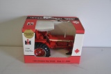 Scale Models IH 856 Toy Tractor,Ontario 2000