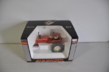 Spec Cast 1/16th Scale Allis Chalmers Highly Detailed D-15 Gas Tractor Toy