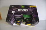 Ertl 1/16th Scale John Deere 8530 Collector's Edition Tractor Toy