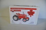 Scale Model 1/16th Scale IH Farmall 1206 Tractor, 19th Ontario Toy Show 2004