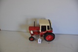 ERTL 1/16 International 1086 toy tractor