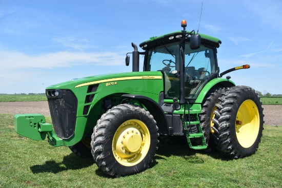 2010 John Deere 8270R MFWD tractor