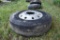 (1) 11R22.5 tire with aluminum wheel