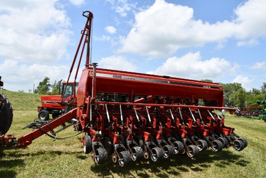 Case IH 5500 30' grain drill