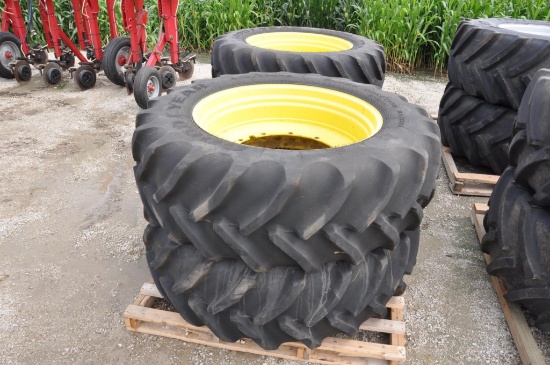 620/70R46 floater tires & rims off JD 4930 sprayer