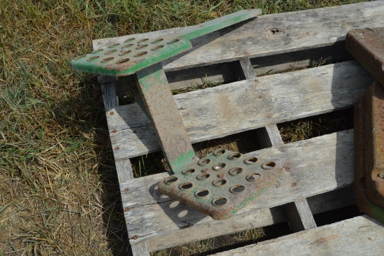 John Deere old style tractor steps