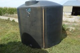 1,500 gal. black poly flat bottom storage tank