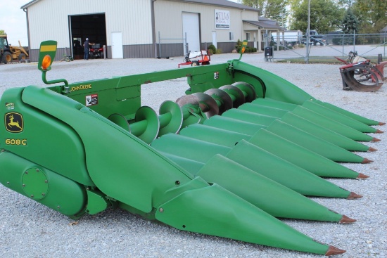 2008 JD 608C corn head