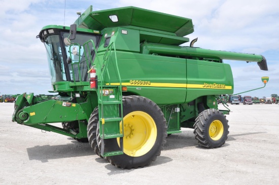 2002 John Deere 9650 STS 2wd combine
