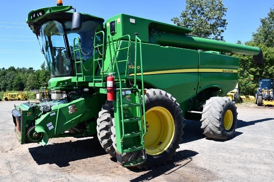 2012 John Deere S680 2wd combine