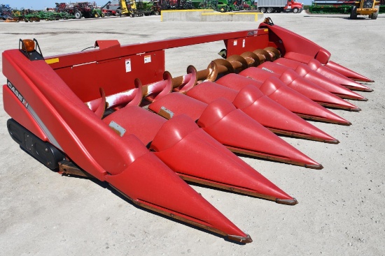 2009 Case-IH 3408 8 row 30" corn head