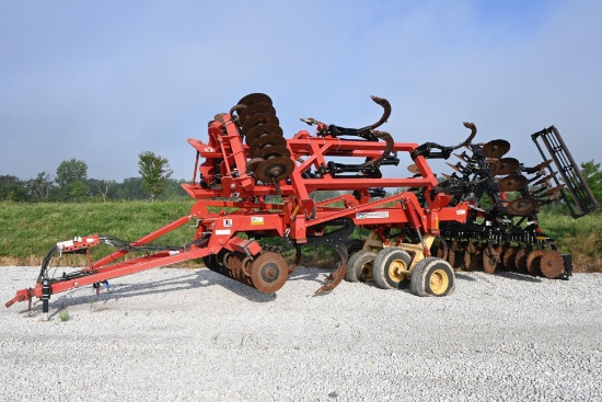 2009 Kuhn Krause 4850-21 21' 13-shank disc-ripper
