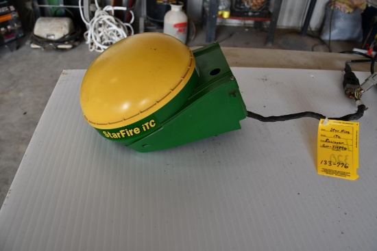 John Deere StarFire iTC receiver