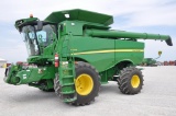 2014 John Deere S670 4wd combine