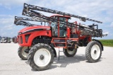 2011 Apache AS1020 self propelled sprayer