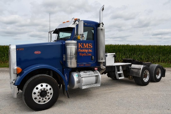 2007 Peterbilt 378 day cab semi