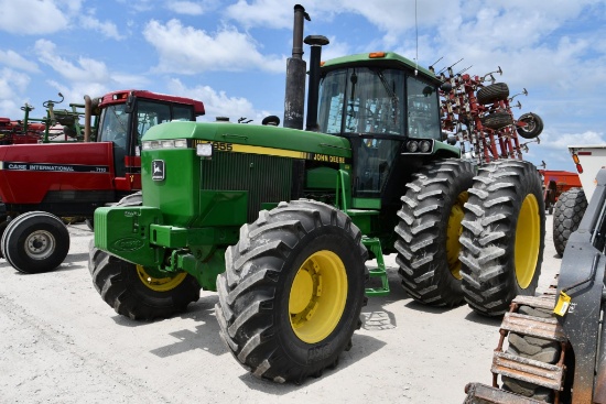 John Deere 4955 MFWD tractor