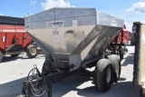Adams 8 ton fertilizer buggy