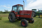International 5288 2wd tractor