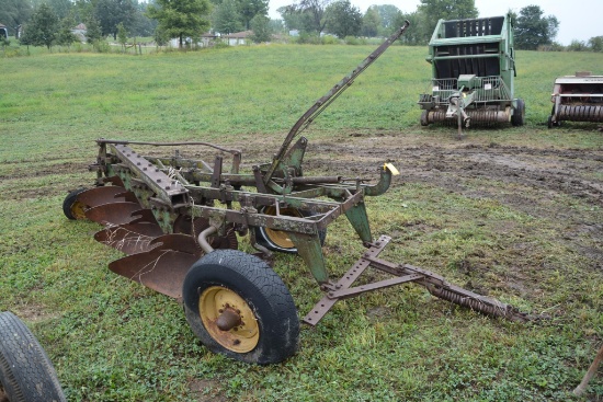 John Deere 4-14" pull type plow