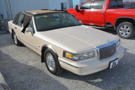 1996 Lincoln Town Car