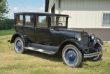1924 Reo T6 4 door sedan