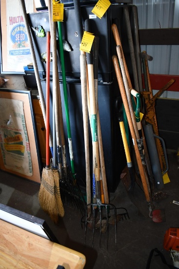 bulk lot of garden tools