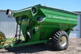 J&M 875 grain cart