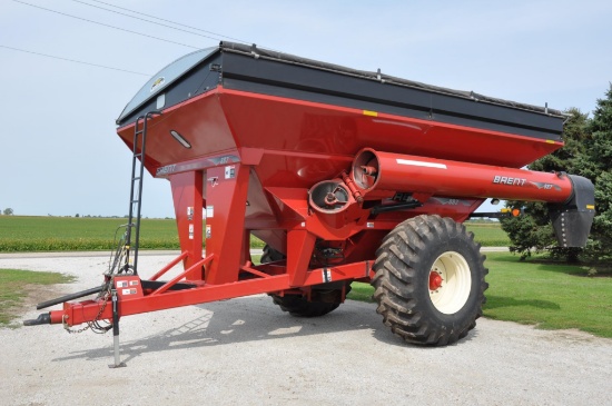 Brent 882 grain cart