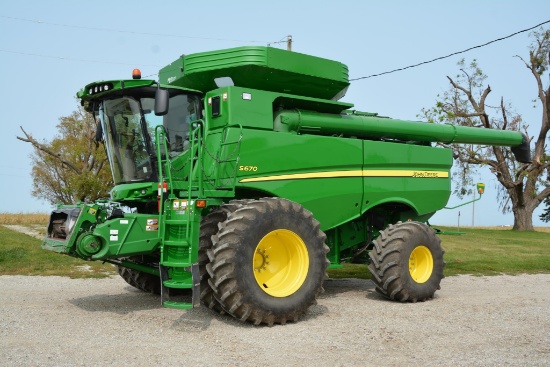 2014 John Deere S670 4wd combine