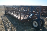 OldenKamp 24' hay/silage feeder, front dolly wheel