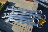 set of metric open and box end wrenches
