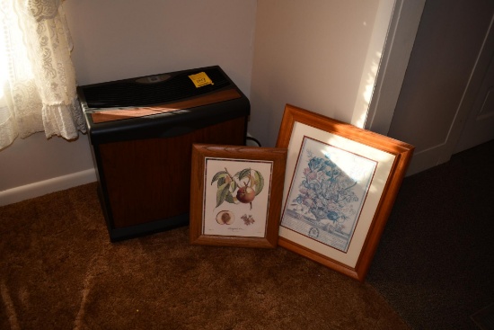 humidifier with 2 hanging floral prints