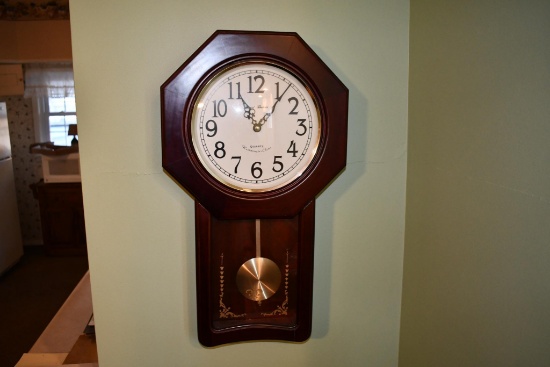 Daniel Dakota wall clock