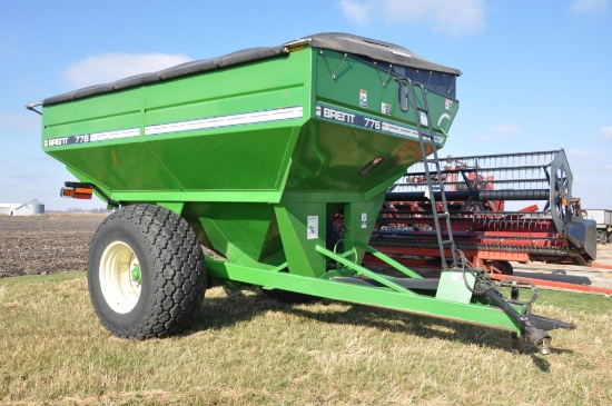 Brent 776 grain cart