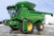 2013 John Deere S680 4wd combine