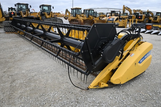 2008 New Holland 74C 30' grain platform