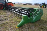 John Deere 930F 30' grain platform