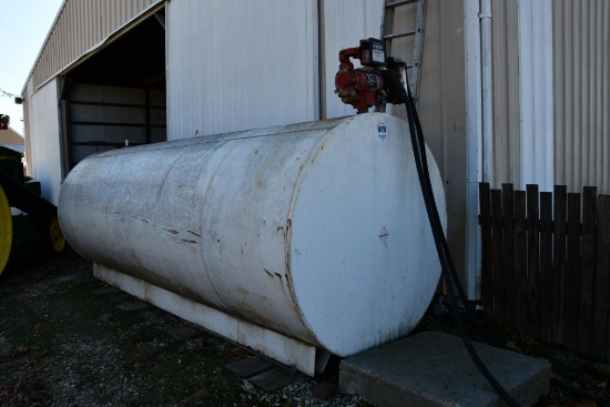 2,500 gal. fuel barrel