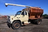 1989 GMC 6000 feed truck