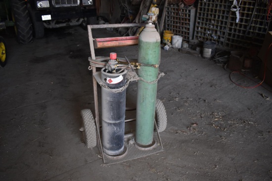 Oxy/acetylene torch set w/ 2 wheel dolly