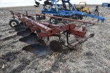 IH 710 5 bottom semi mounted plow