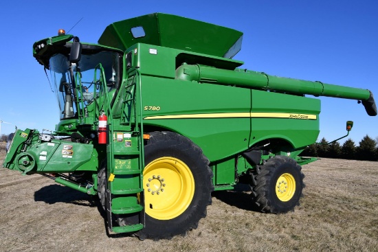 2018 John Deere S780 4wd combine