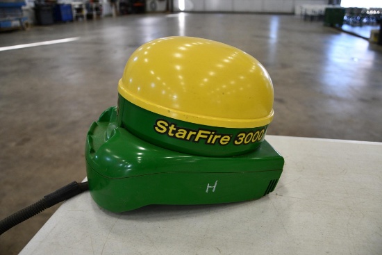 John Deere StarFire 3000 receiver