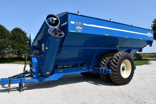 2005 Kinze 1050 grain cart