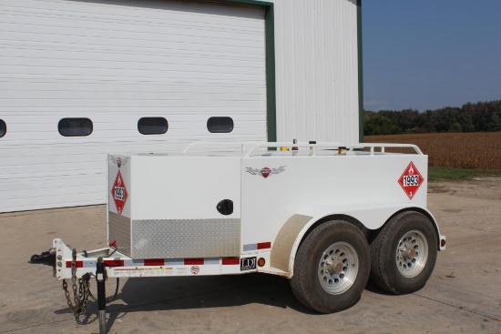 2011 Thunder Creek ADT500 500 gal. fuel trailer