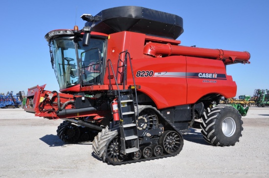 2013 Case-IH 8230 4wd combine