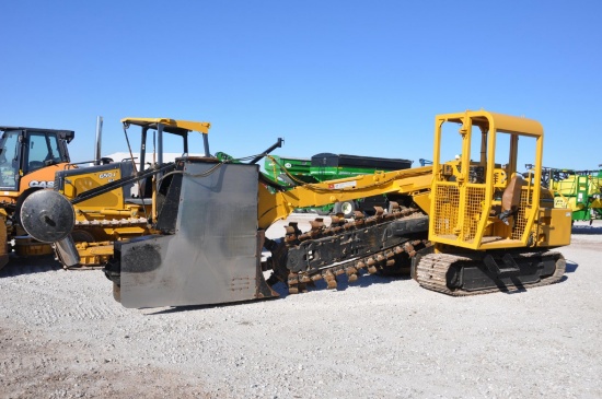 1992 Vermeer T555DT tile trencher machine