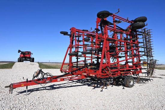 2014 Case-IH Tiger Mate 200 54.5' field cultivator